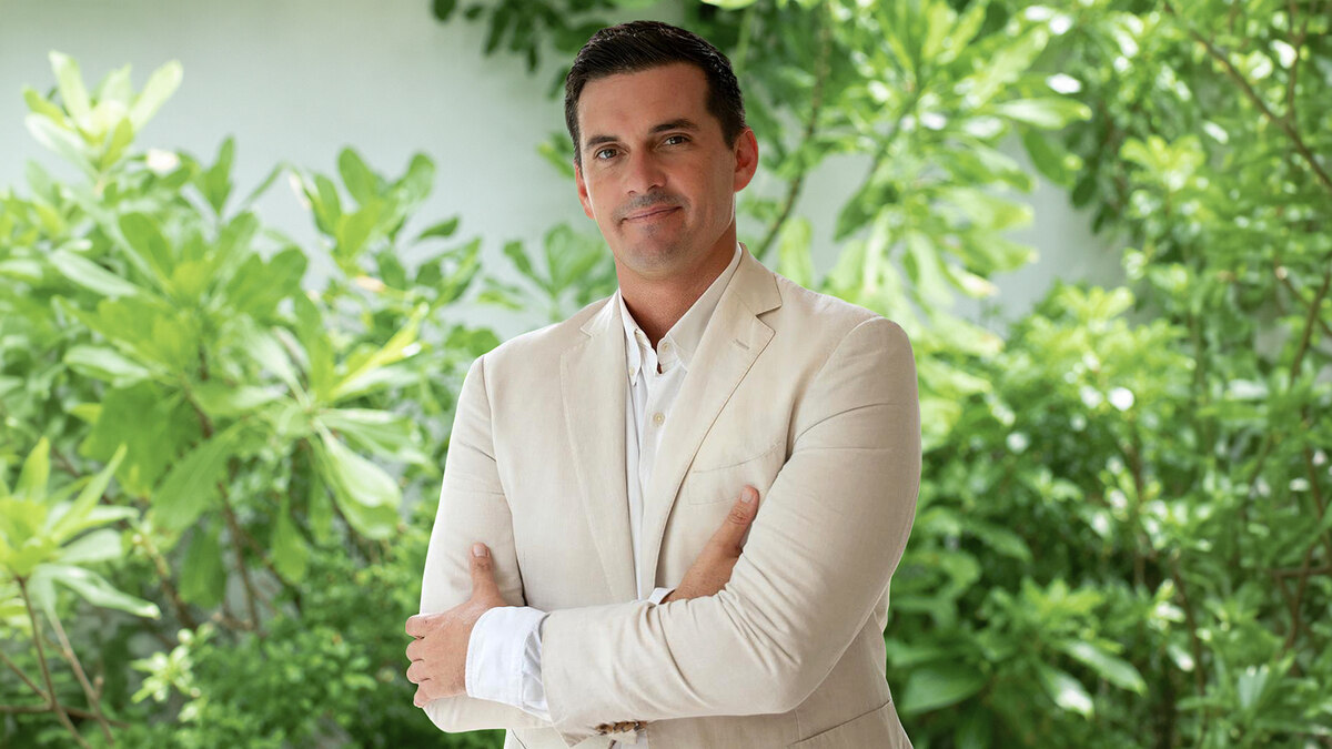 Grupo hoteleiro global aposta em liderança interna para entrada em Singapura