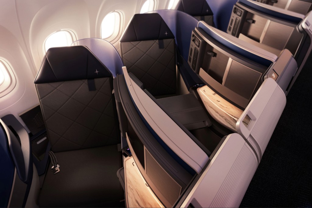 Novas tarifas premium em voos domésticos mudam a logística de viagens corporativas